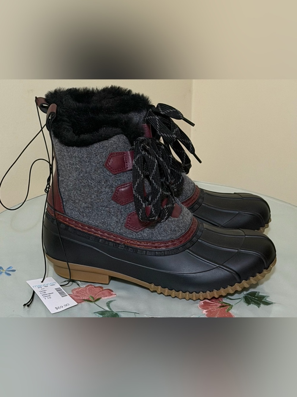 🌸NEW Maurice’s Women’s Insulated Winter Duck Boots - Black, Gray & Plum Size 7.5